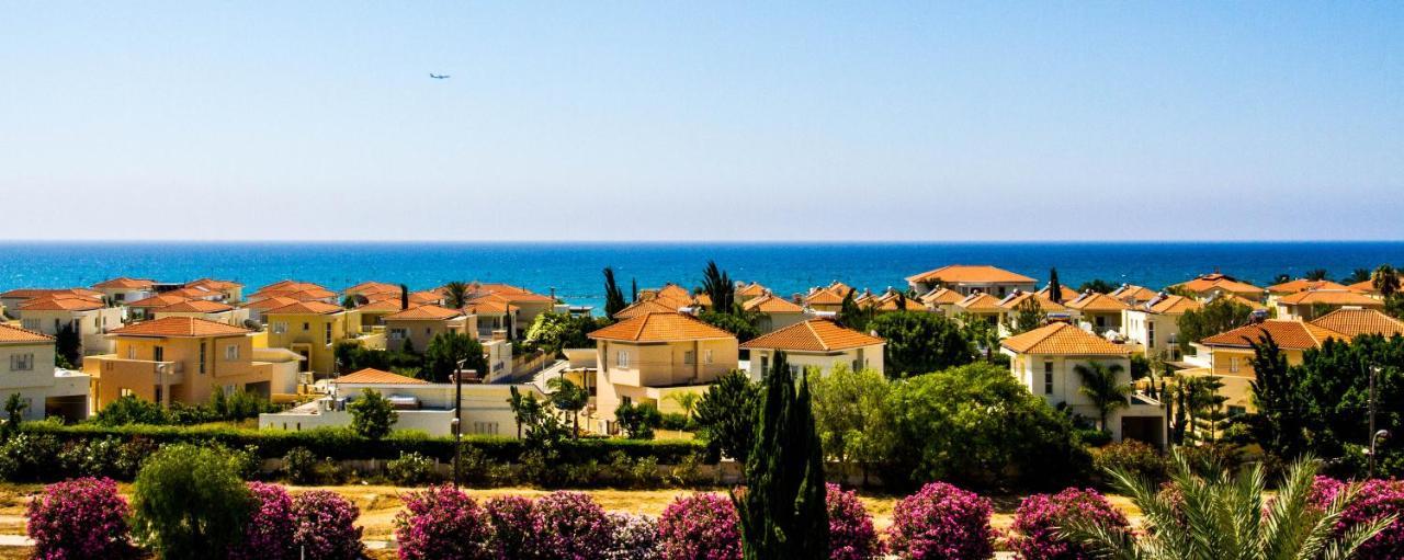 Mariandy Hotel Larnaca Bagian luar foto